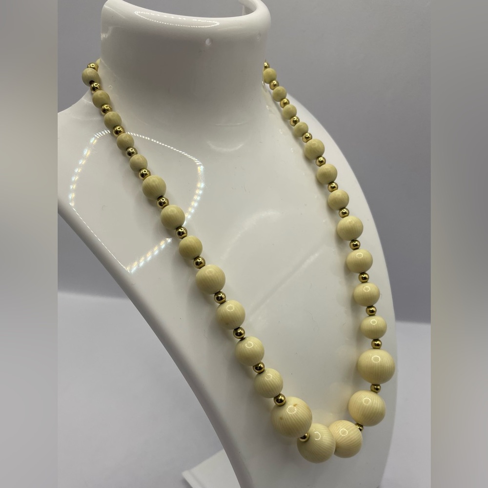 Vintage Napier 1980s Gold Tone and Ivory Toned Lucite Bead Necklace Signed